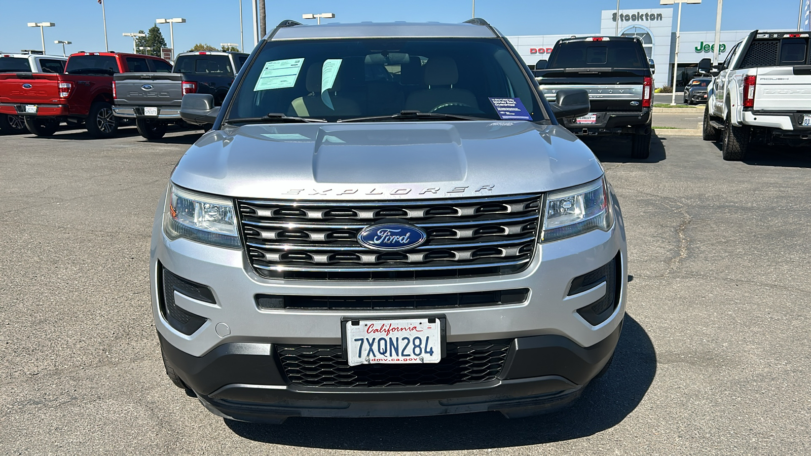 2017 Ford Explorer Base 9