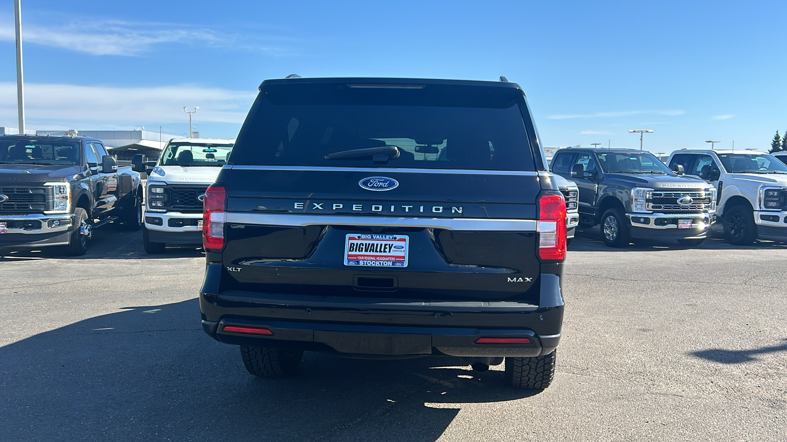 2022 Ford Expedition Max XLT 4