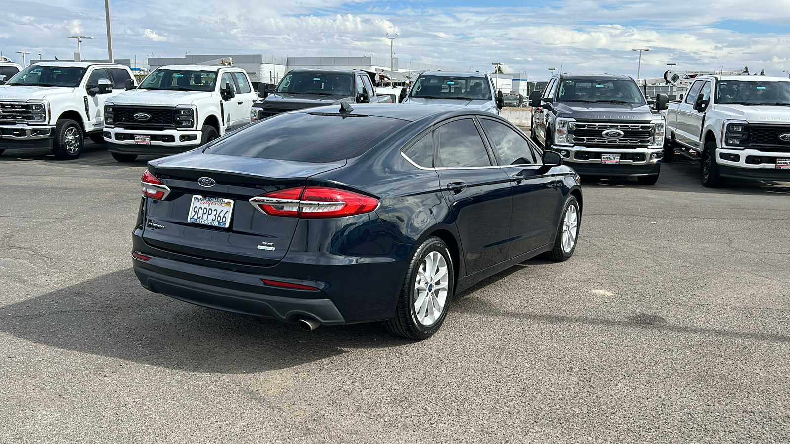 2020 Ford Fusion SE 3