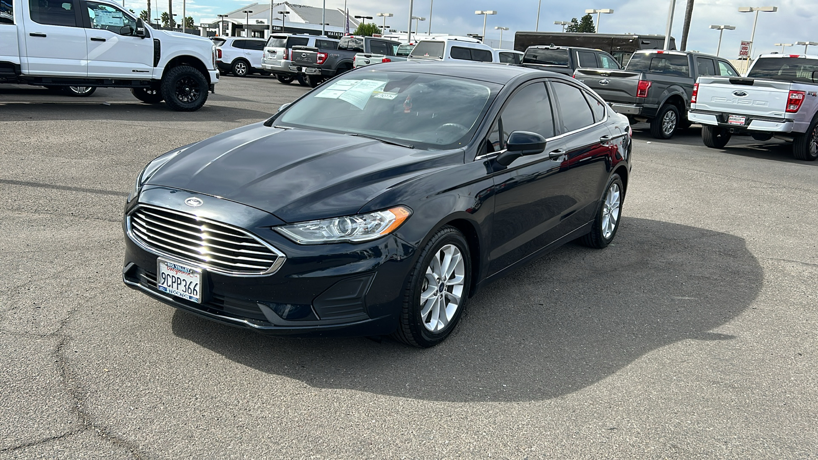 2020 Ford Fusion SE 8