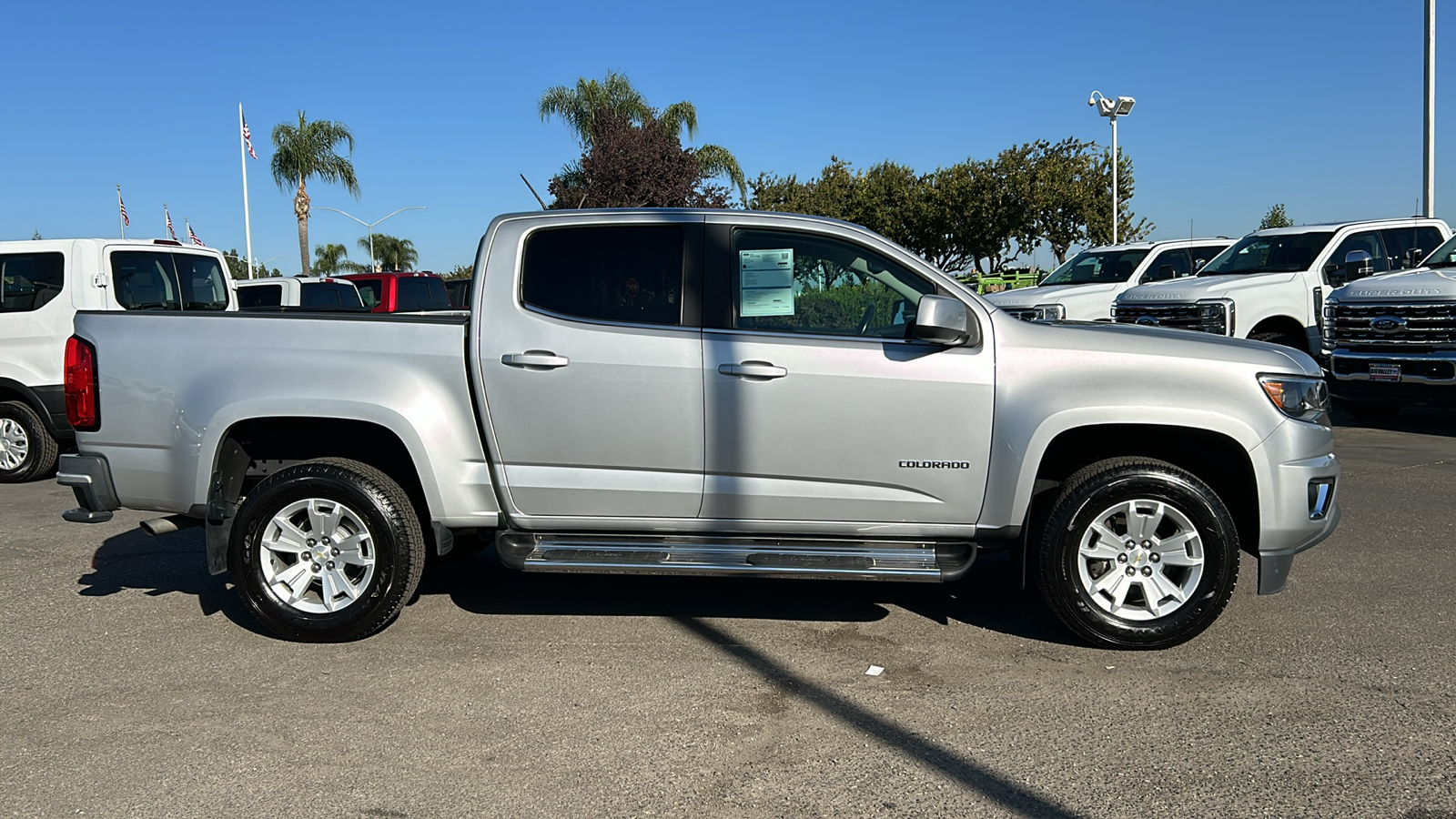 2017 Chevrolet Colorado LT 2