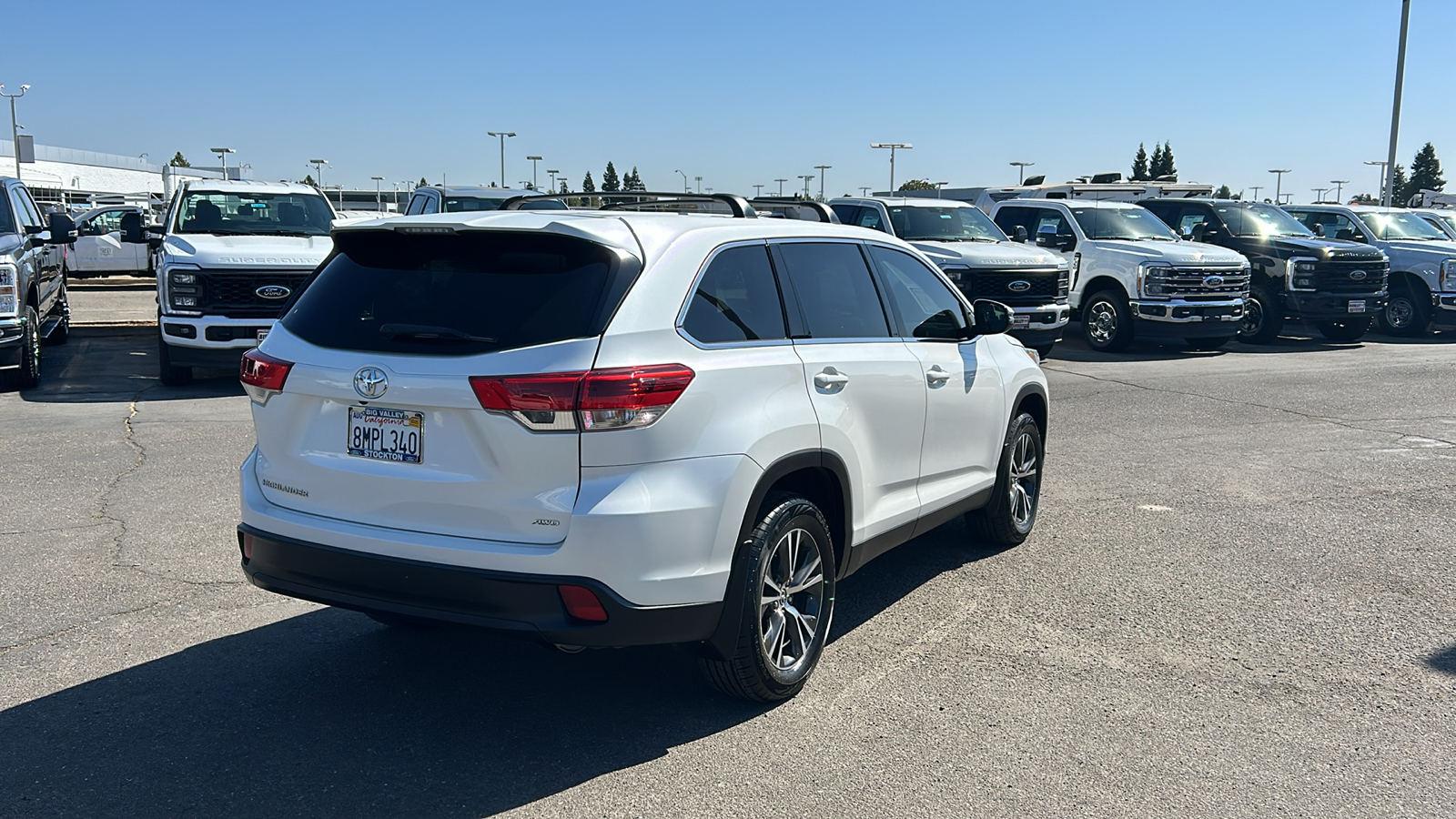 2019 Toyota Highlander XLE 3