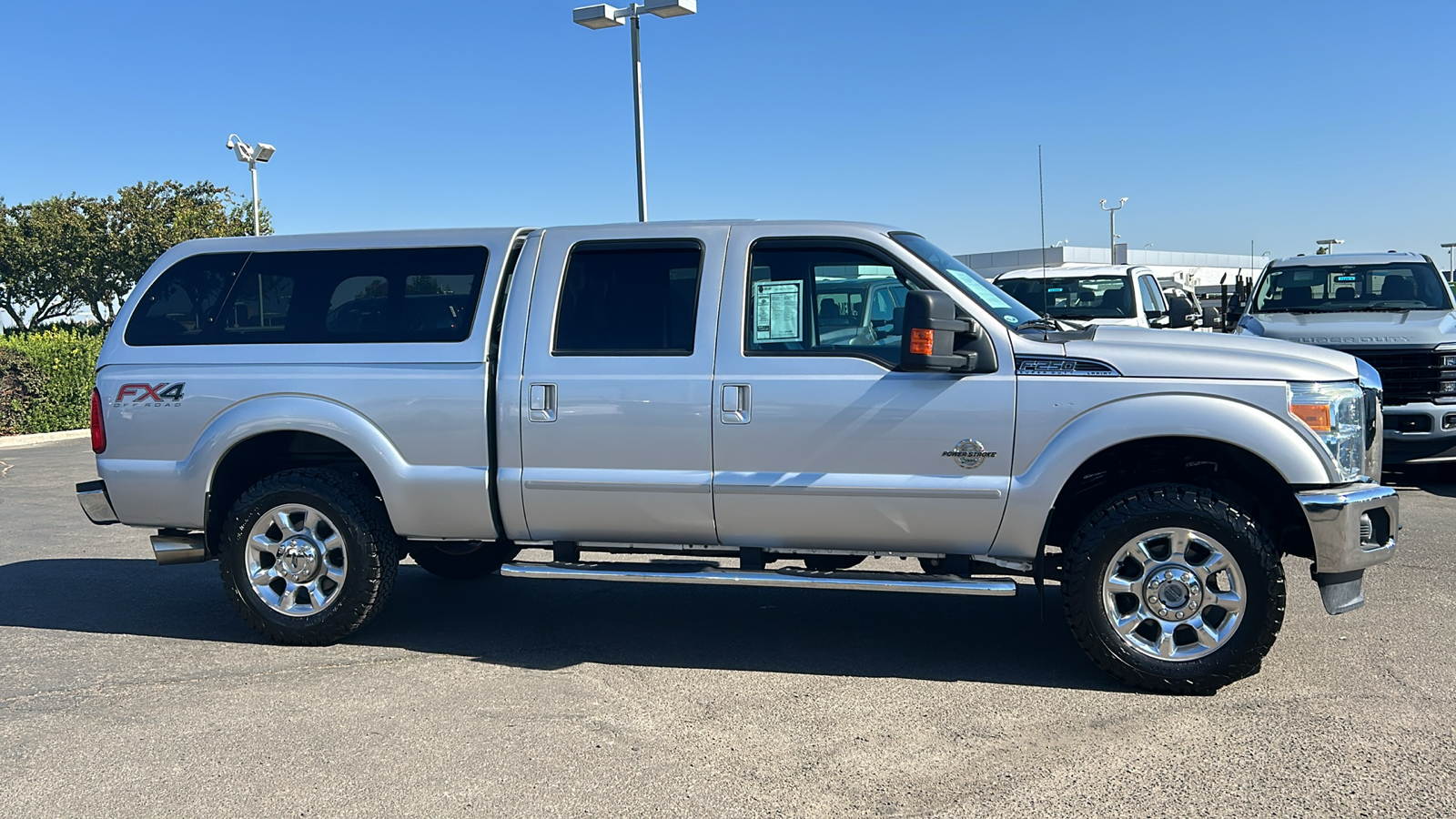 2015 Ford F-250SD Lariat 2