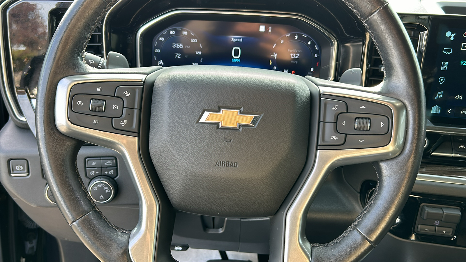 2022 Chevrolet Silverado 1500 LT 19