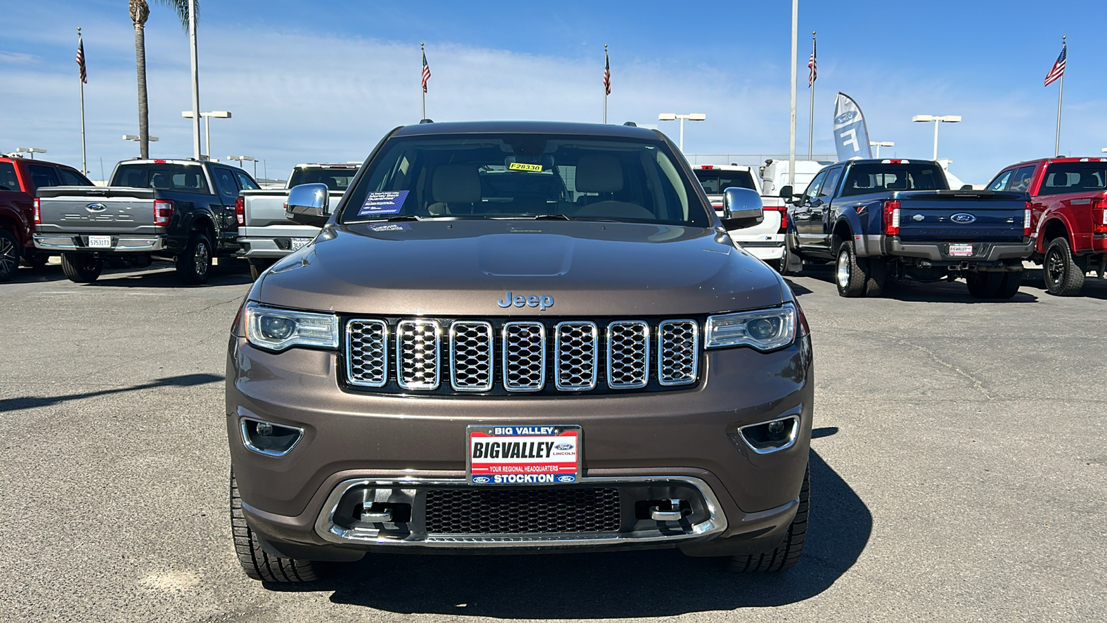 2020 Jeep Grand Cherokee Overland 8