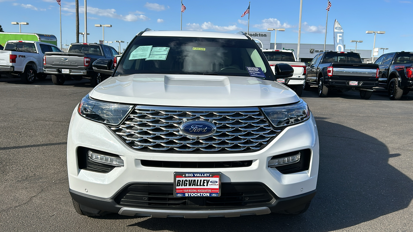 2023 Ford Explorer Platinum 7