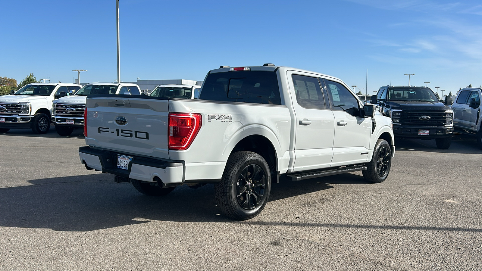 2023 Ford F-150 XLT 3