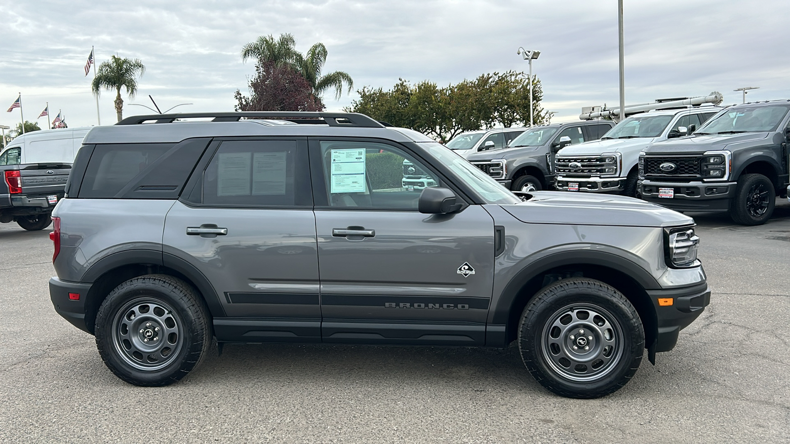 2023 Ford Bronco Sport Outer Banks 2