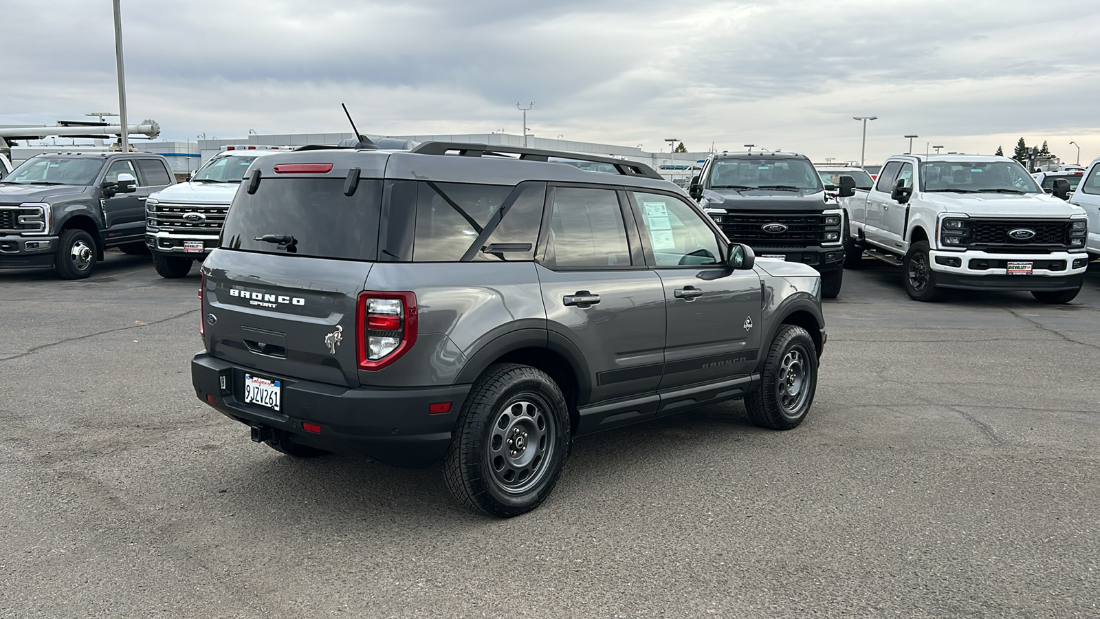 2023 Ford Bronco Sport Outer Banks 3