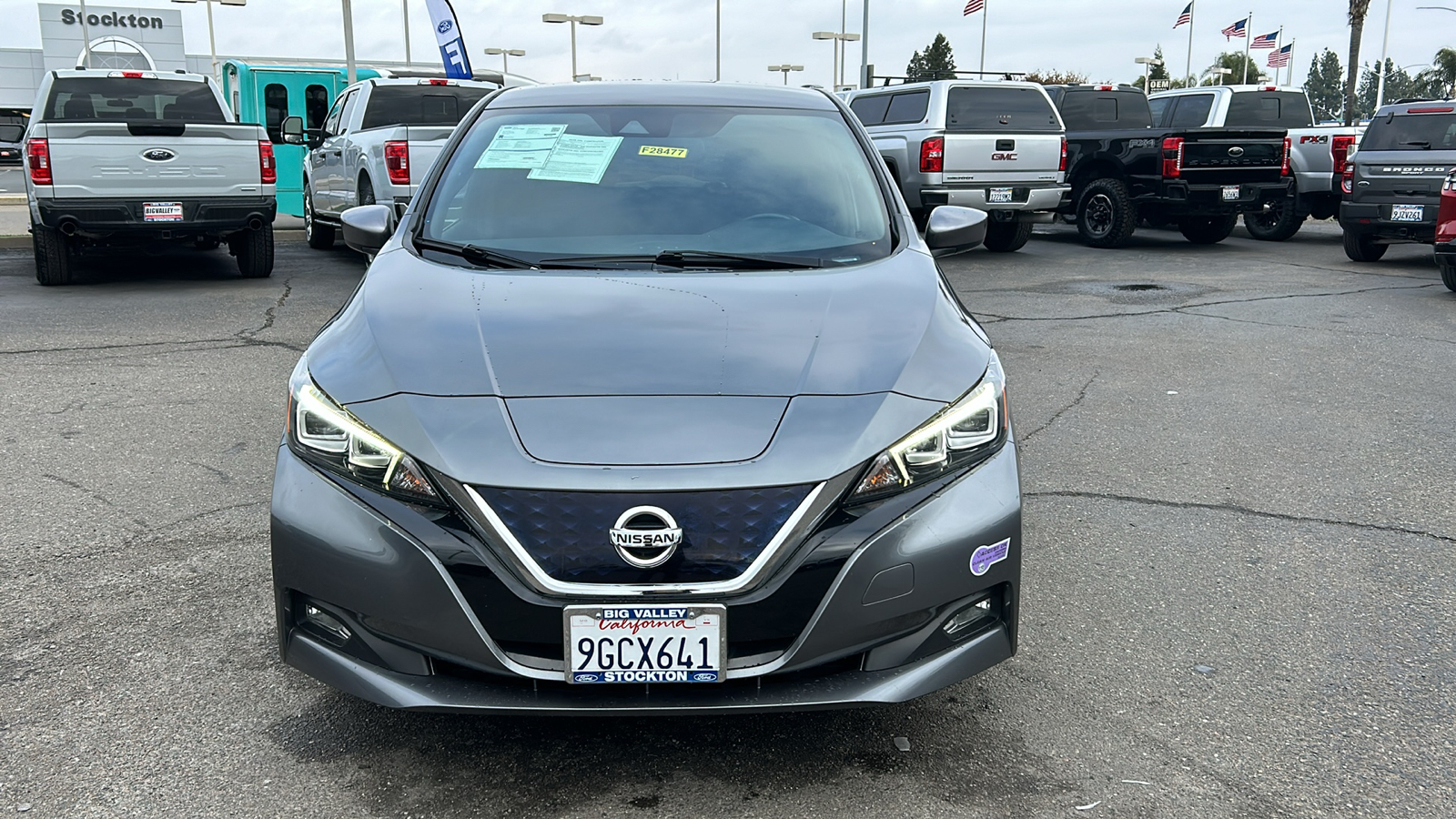 2018 Nissan Leaf SV 9