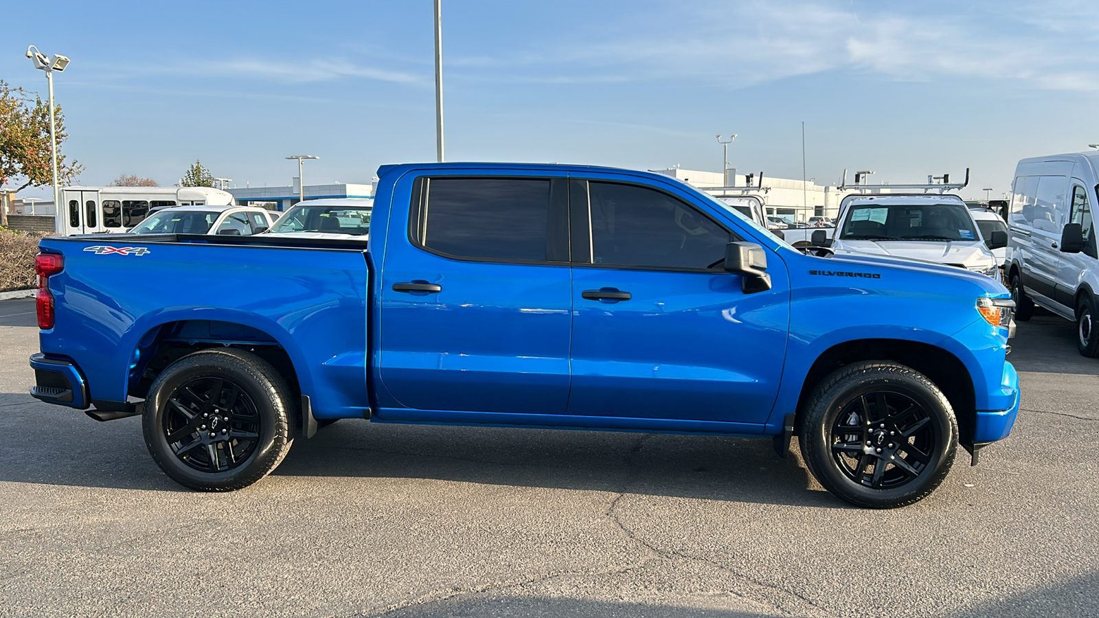 2023 Chevrolet Silverado 1500 Custom 2