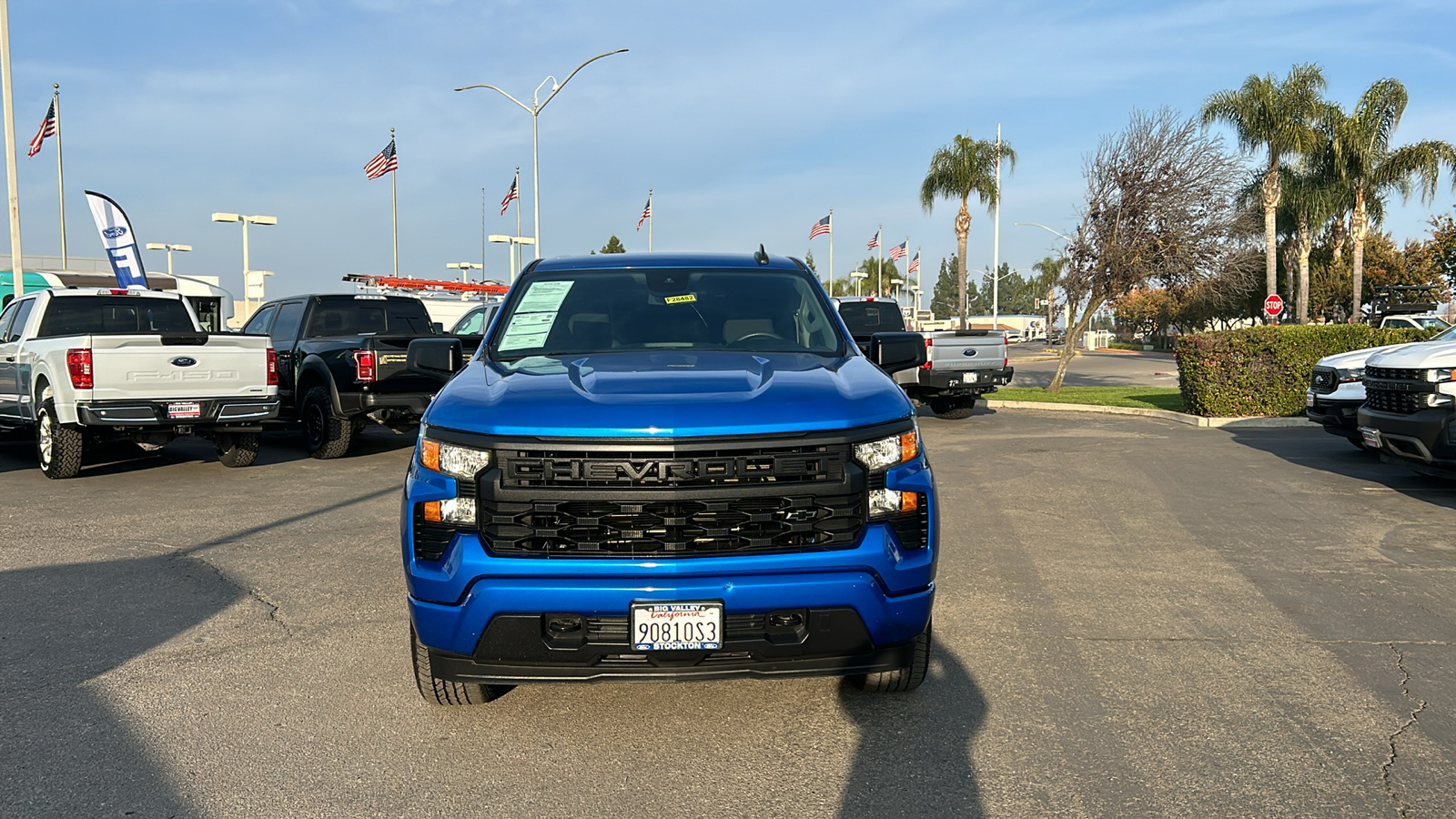 2023 Chevrolet Silverado 1500 Custom 9