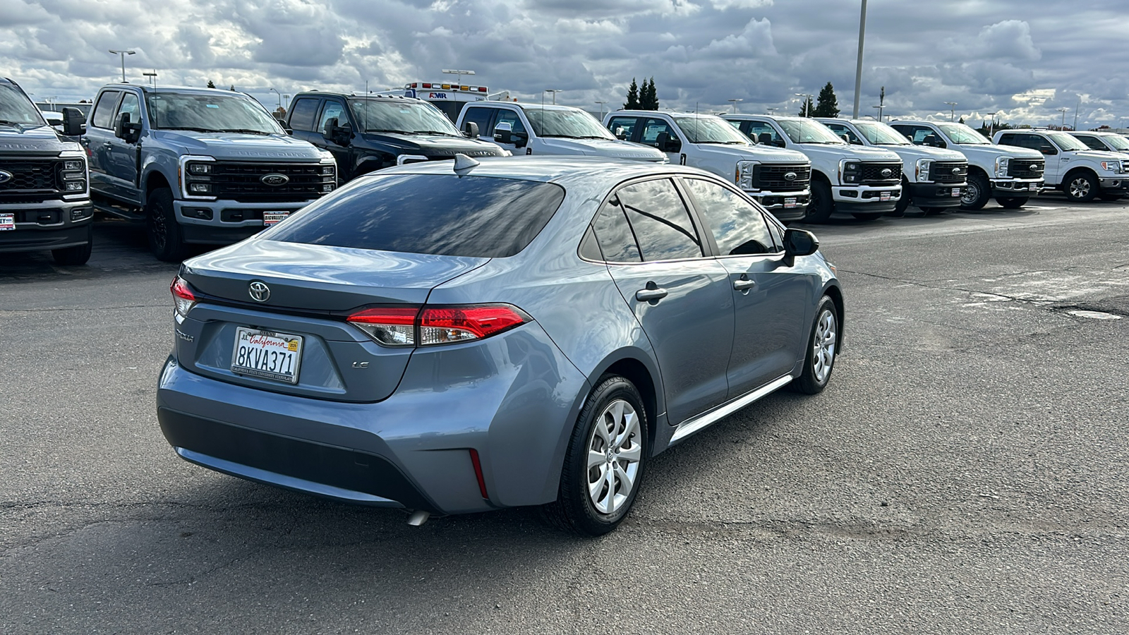 2020 Toyota Corolla LE 3