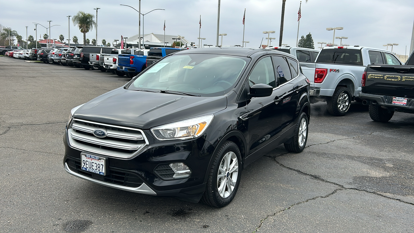 2019 Ford Escape SE 8