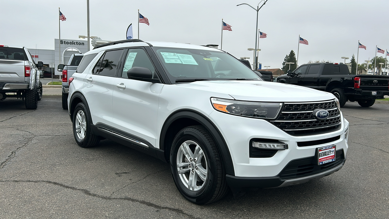 2021 Ford Explorer XLT 1