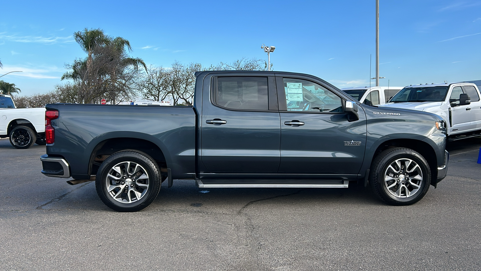 2019 Chevrolet Silverado 1500 LT 2