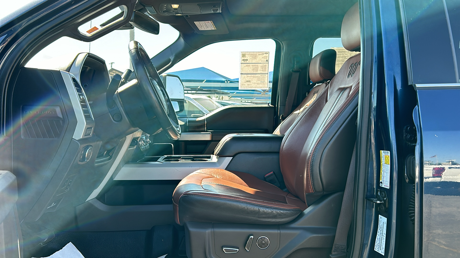 2019 Ford F-450SD King Ranch 19