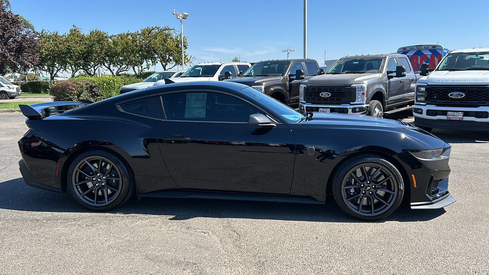 2024 Ford Mustang Dark Horse 2