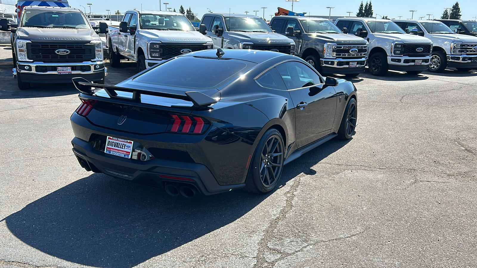 2024 Ford Mustang Dark Horse 3