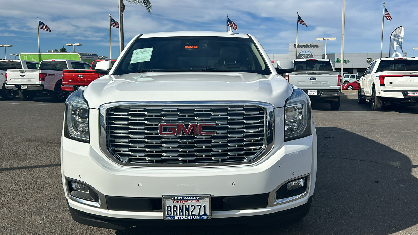 2018 GMC Yukon XL Denali 8