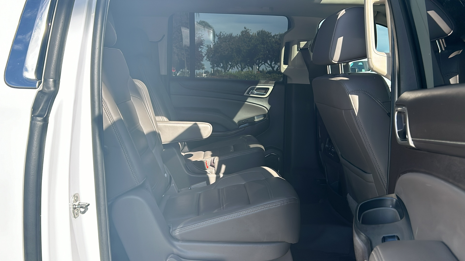 2018 GMC Yukon XL Denali 13