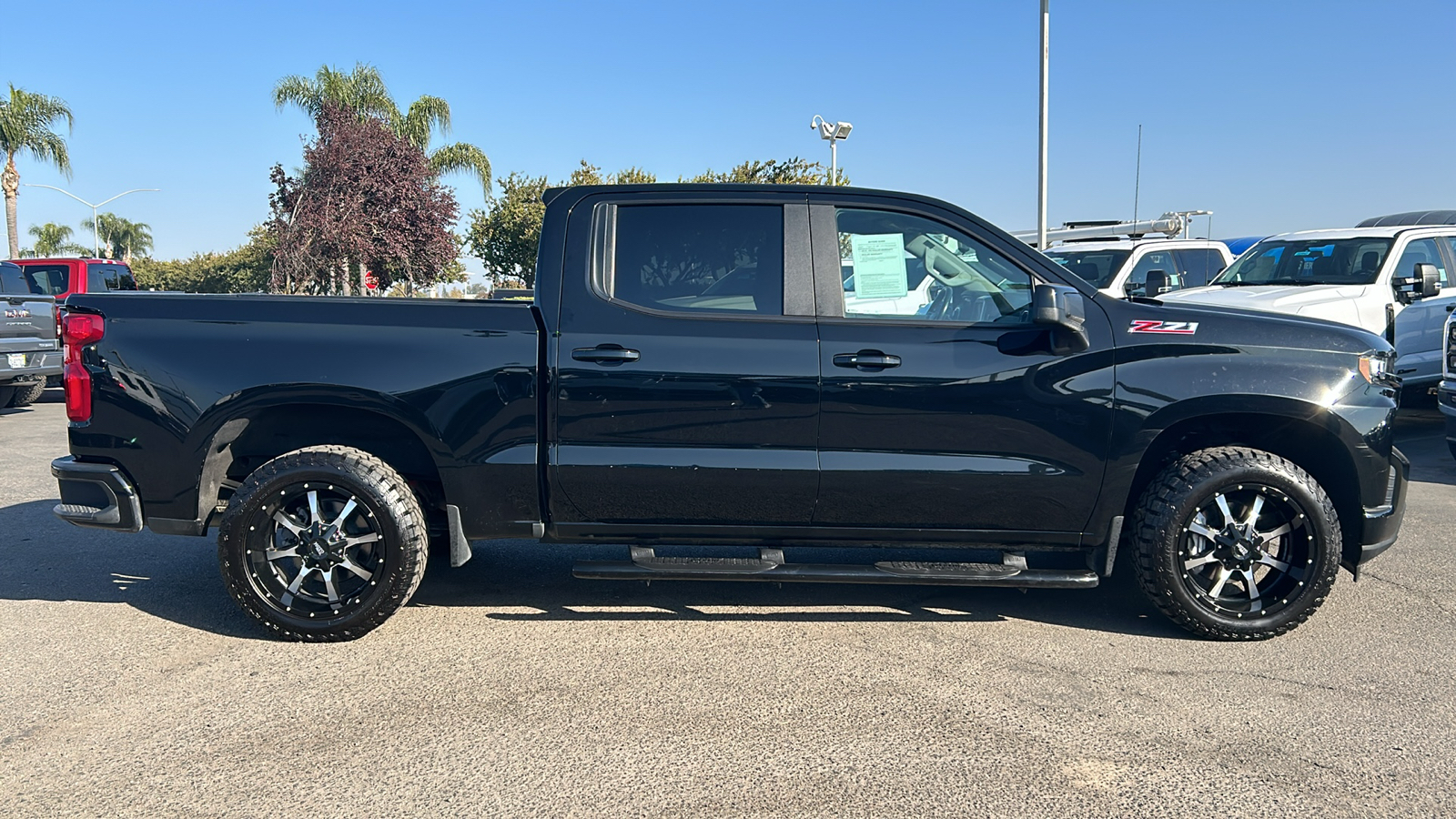 2020 Chevrolet Silverado 1500 RST 2