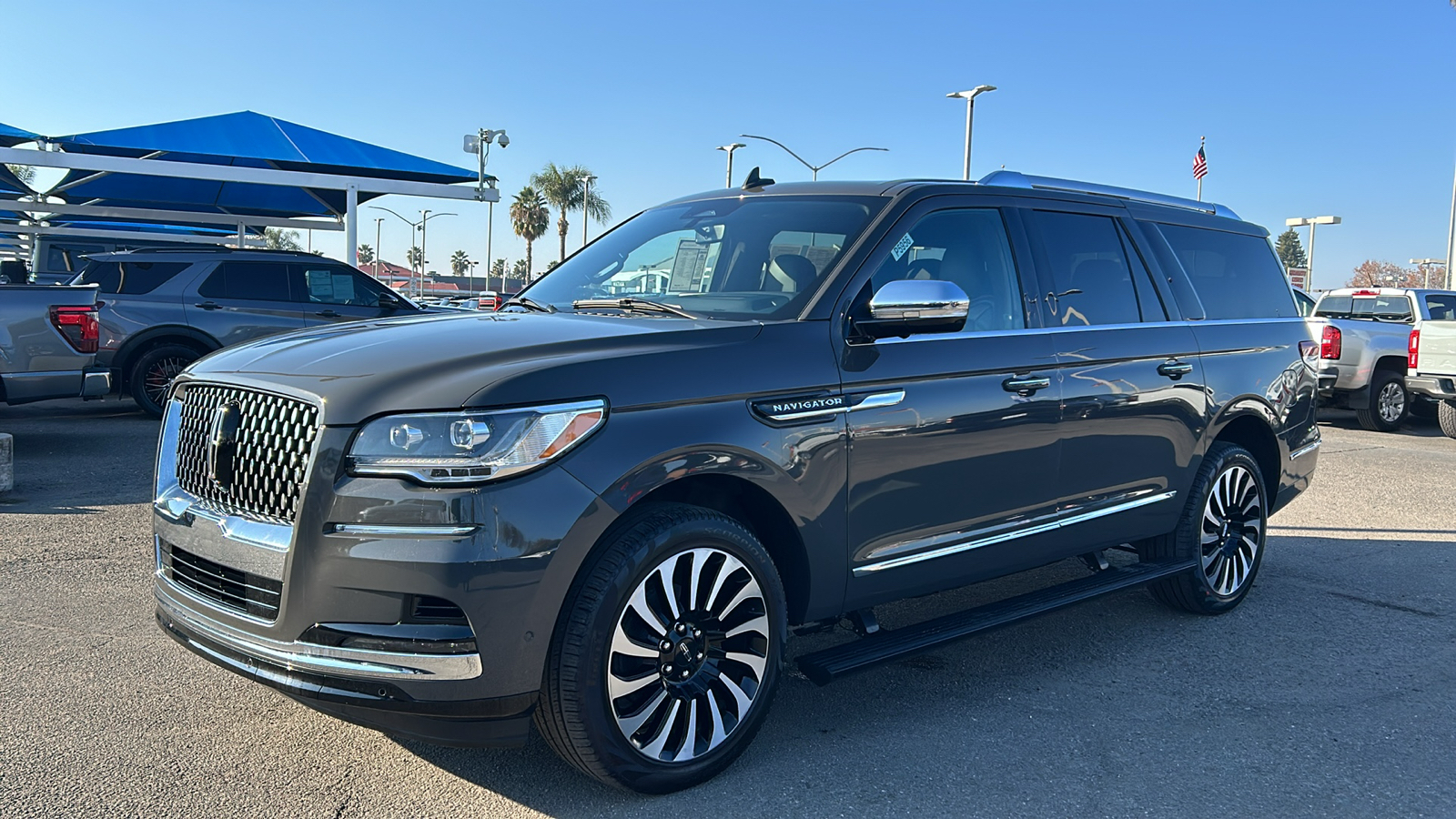 2023 Lincoln Navigator L Black Label 7