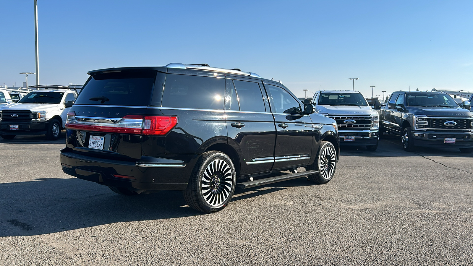 2021 Lincoln Navigator Black Label 3