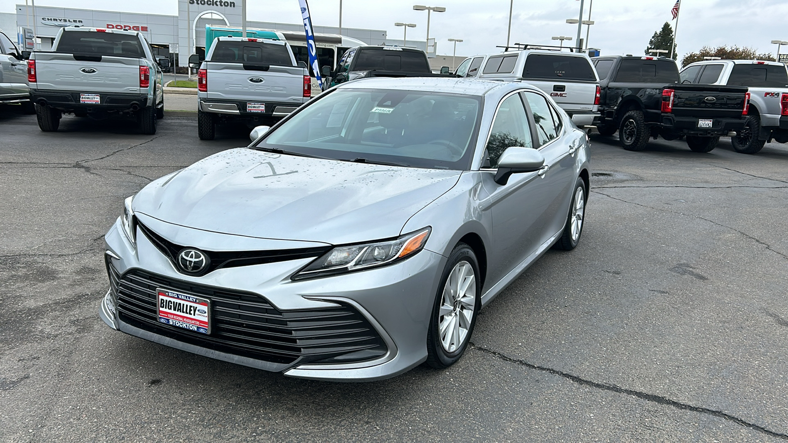 2022 Toyota Camry LE 8