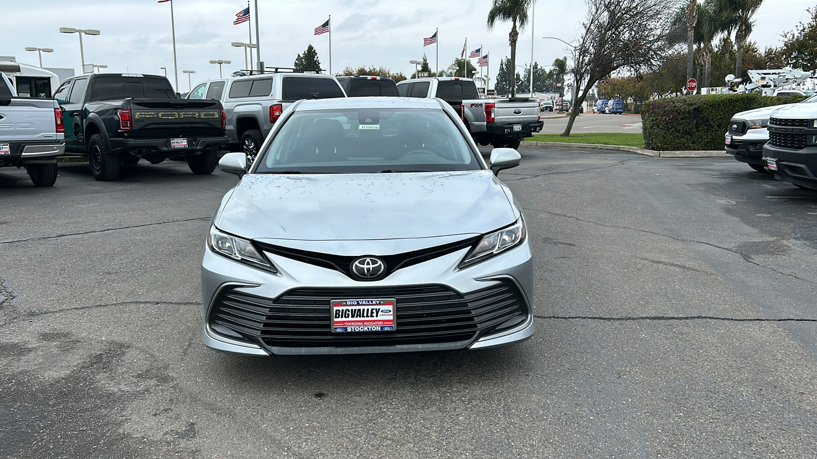 2022 Toyota Camry LE 9