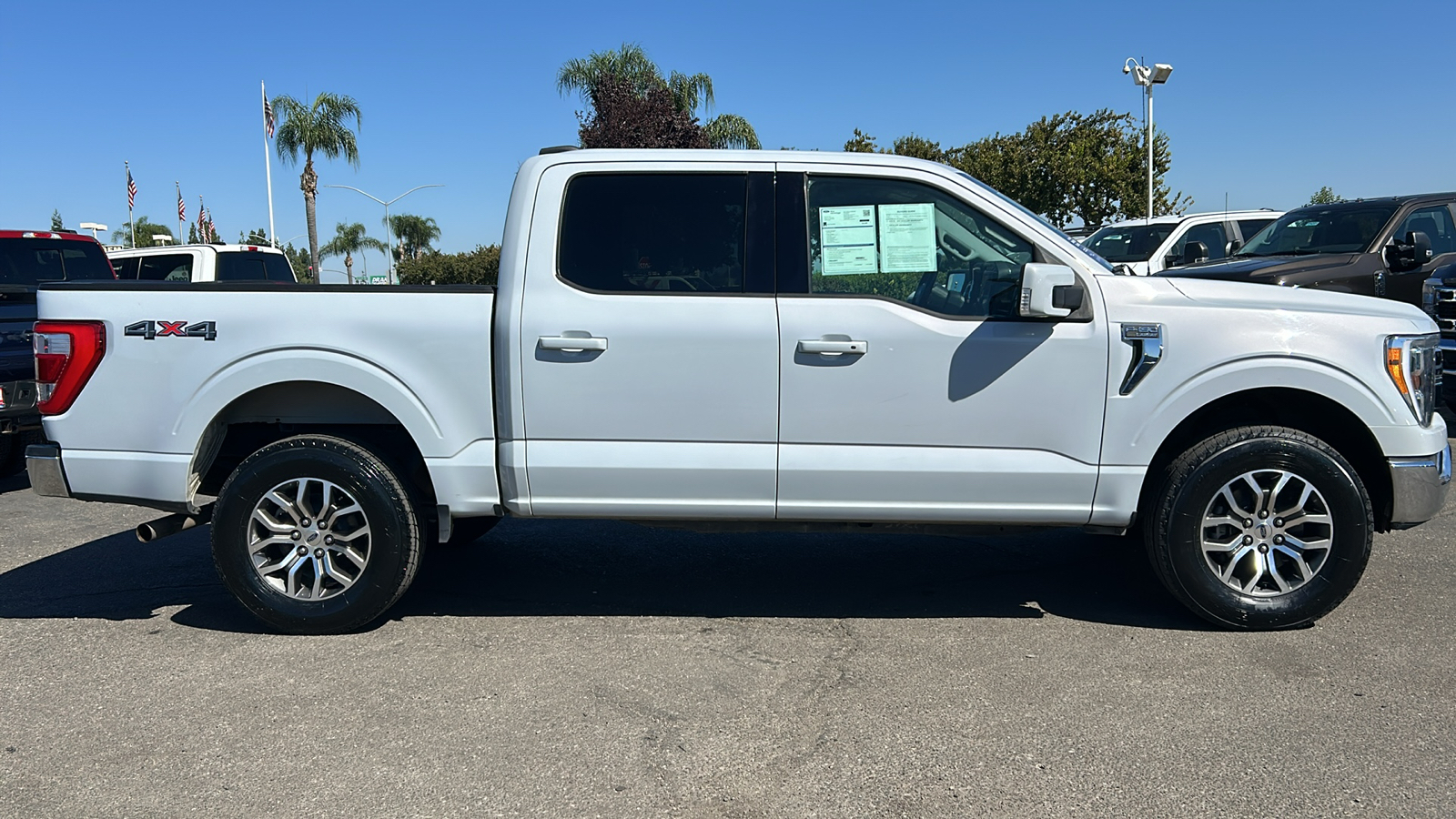 2021 Ford F-150 Lariat 2