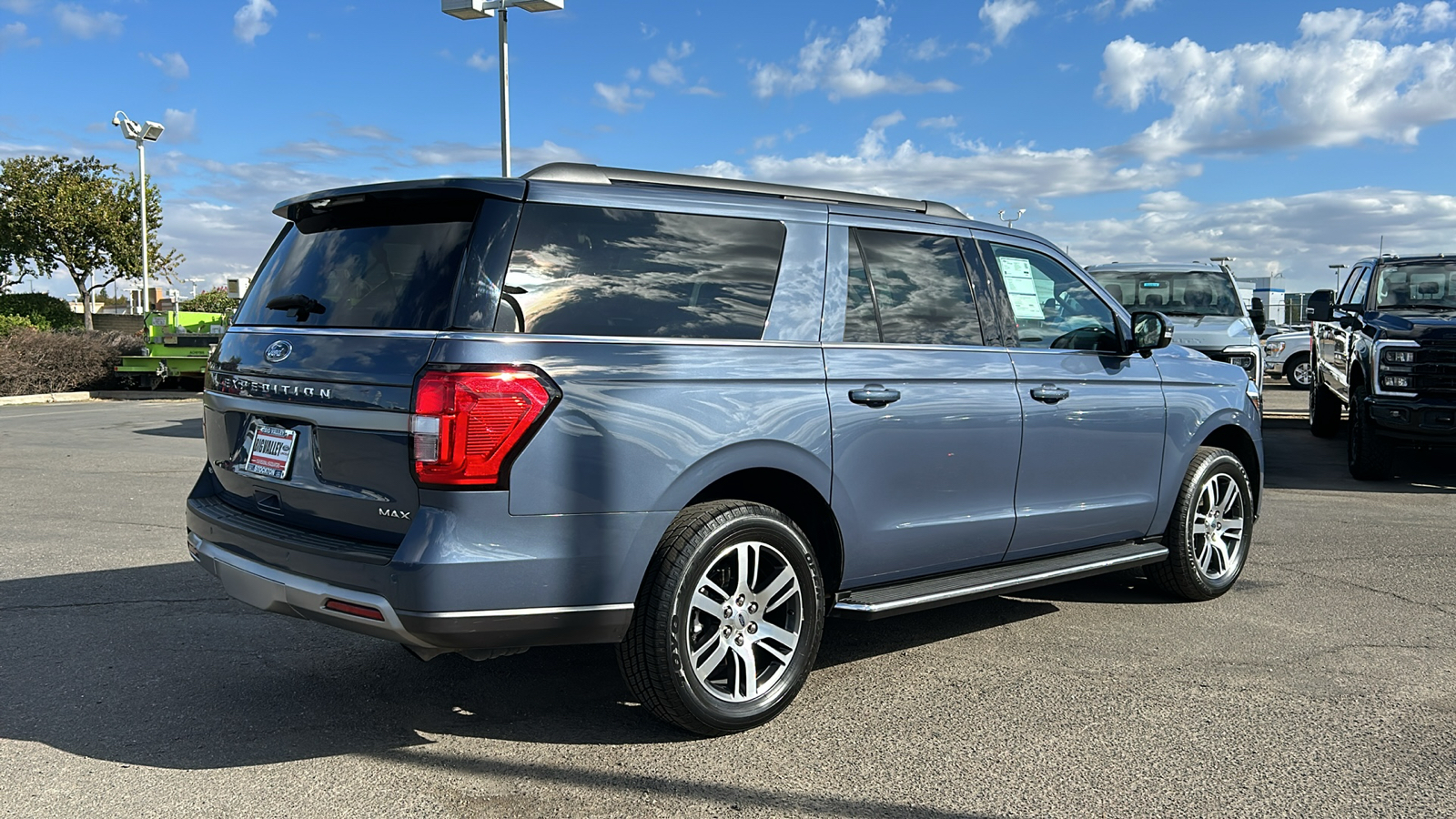 2023 Ford Expedition Max XLT 3