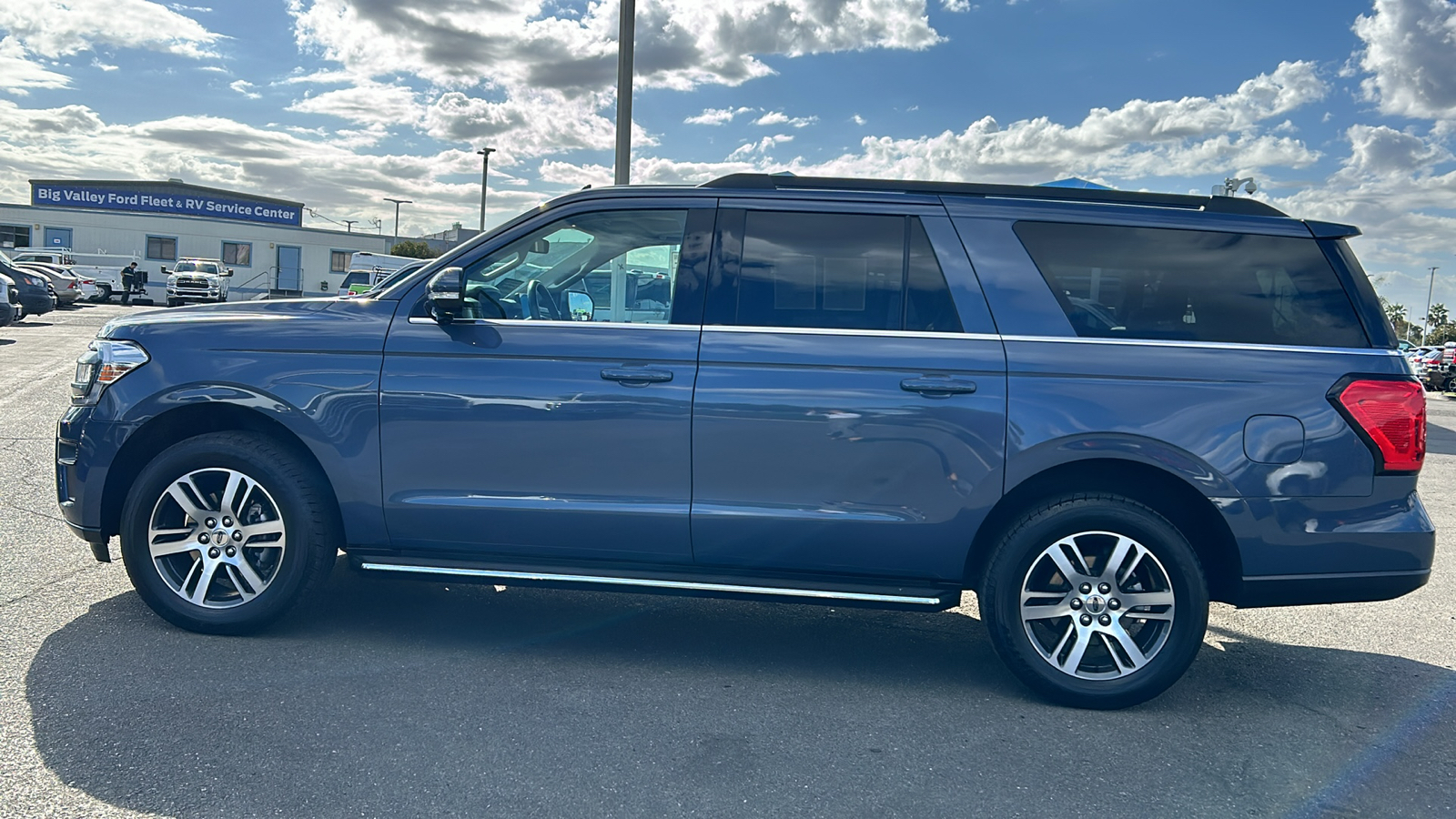 2023 Ford Expedition Max XLT 6