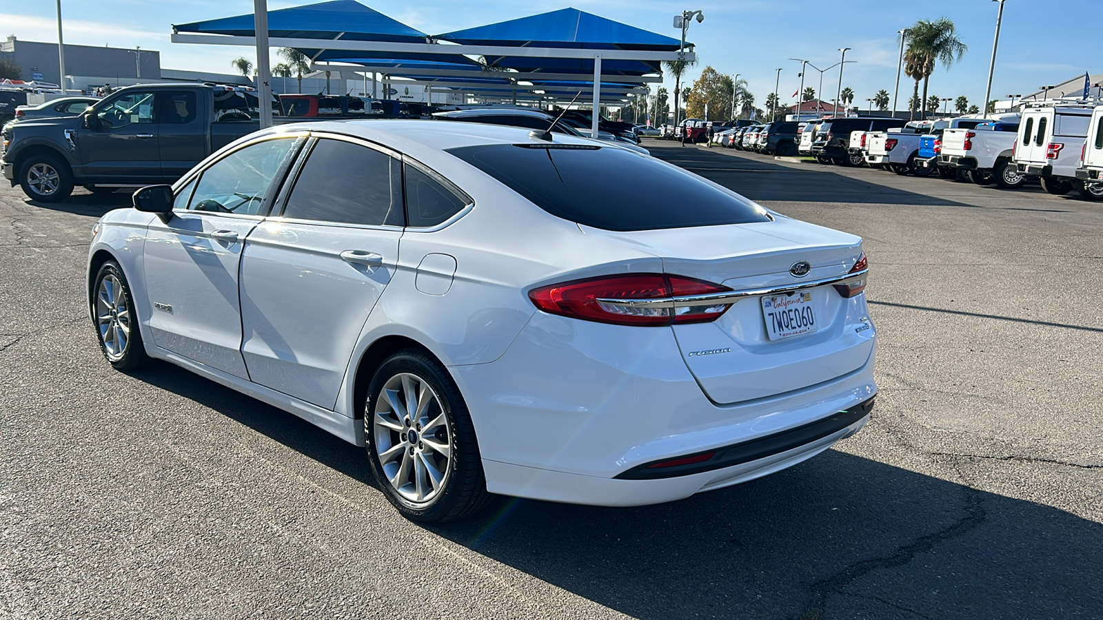 2017 Ford Fusion Hybrid SE 5