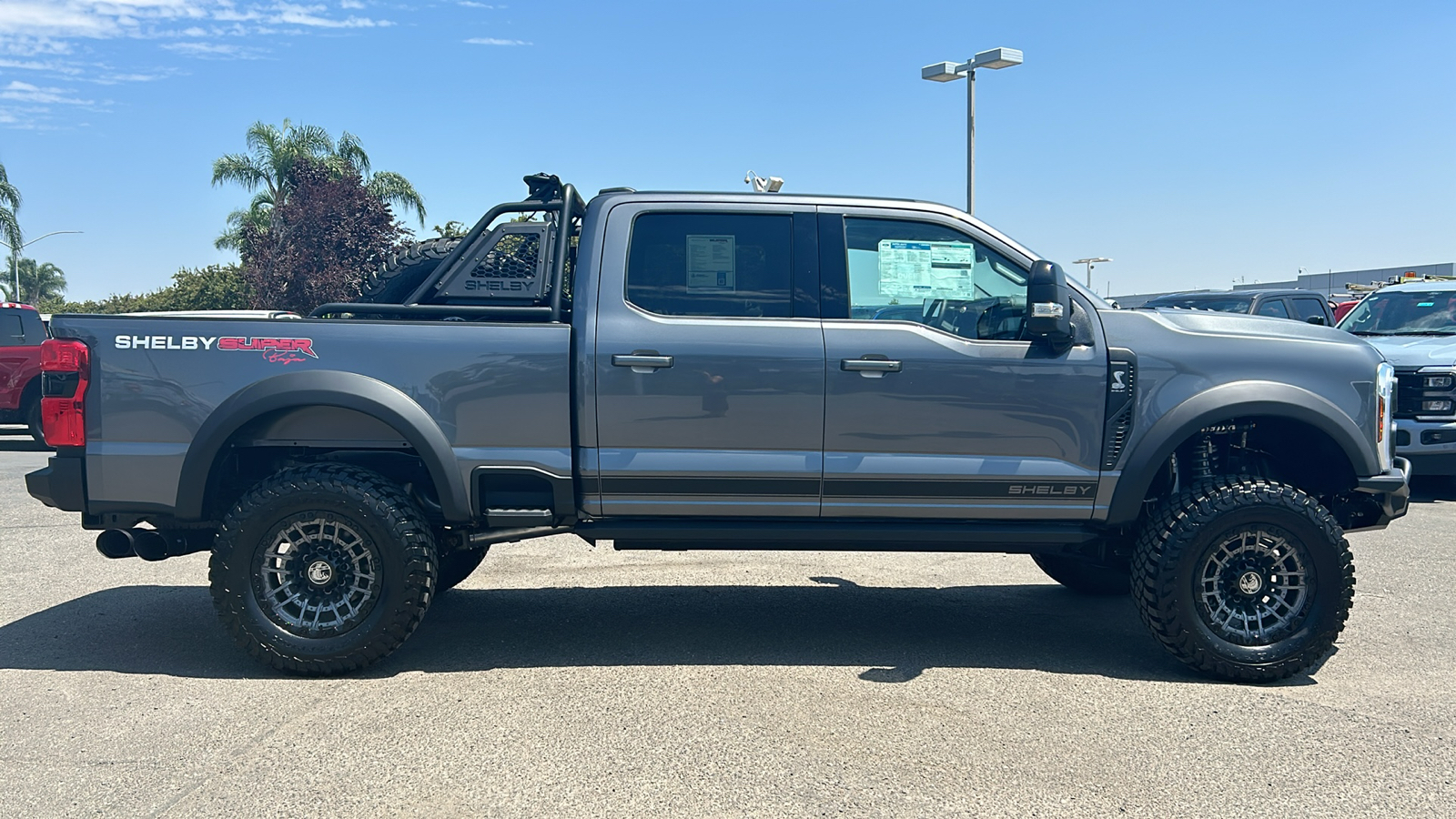 2024 Ford F-250SD Lariat 2