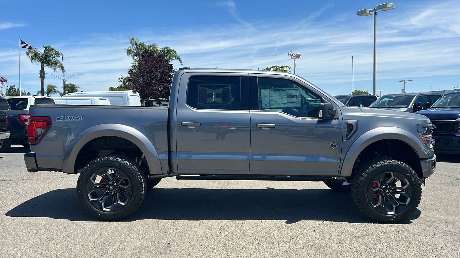 2024 Ford F-150 XLT 2