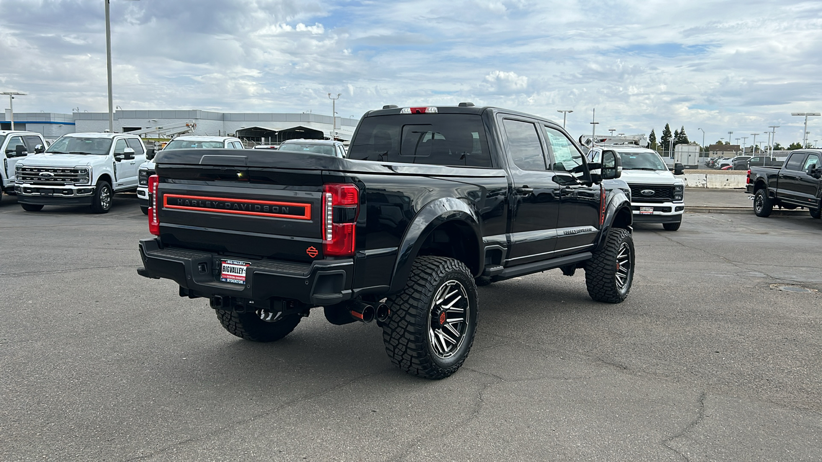 2024 Ford F-250SD Lariat 3