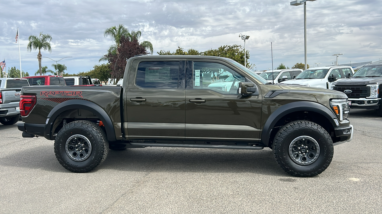 2024 Ford F-150 Raptor 2