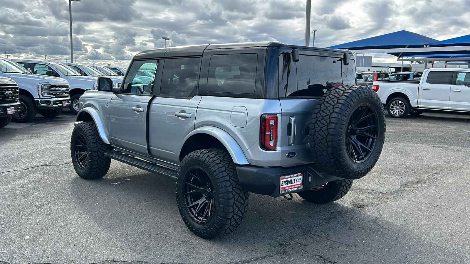 2024 Ford Bronco Outer Banks 5