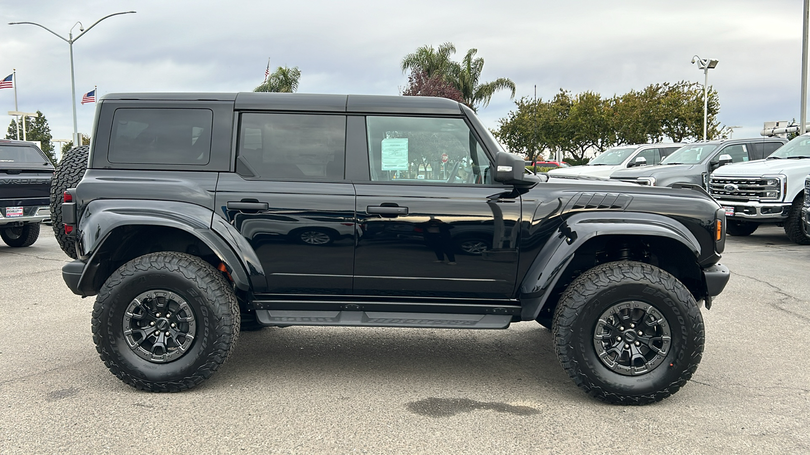 2024 Ford Bronco Raptor 2