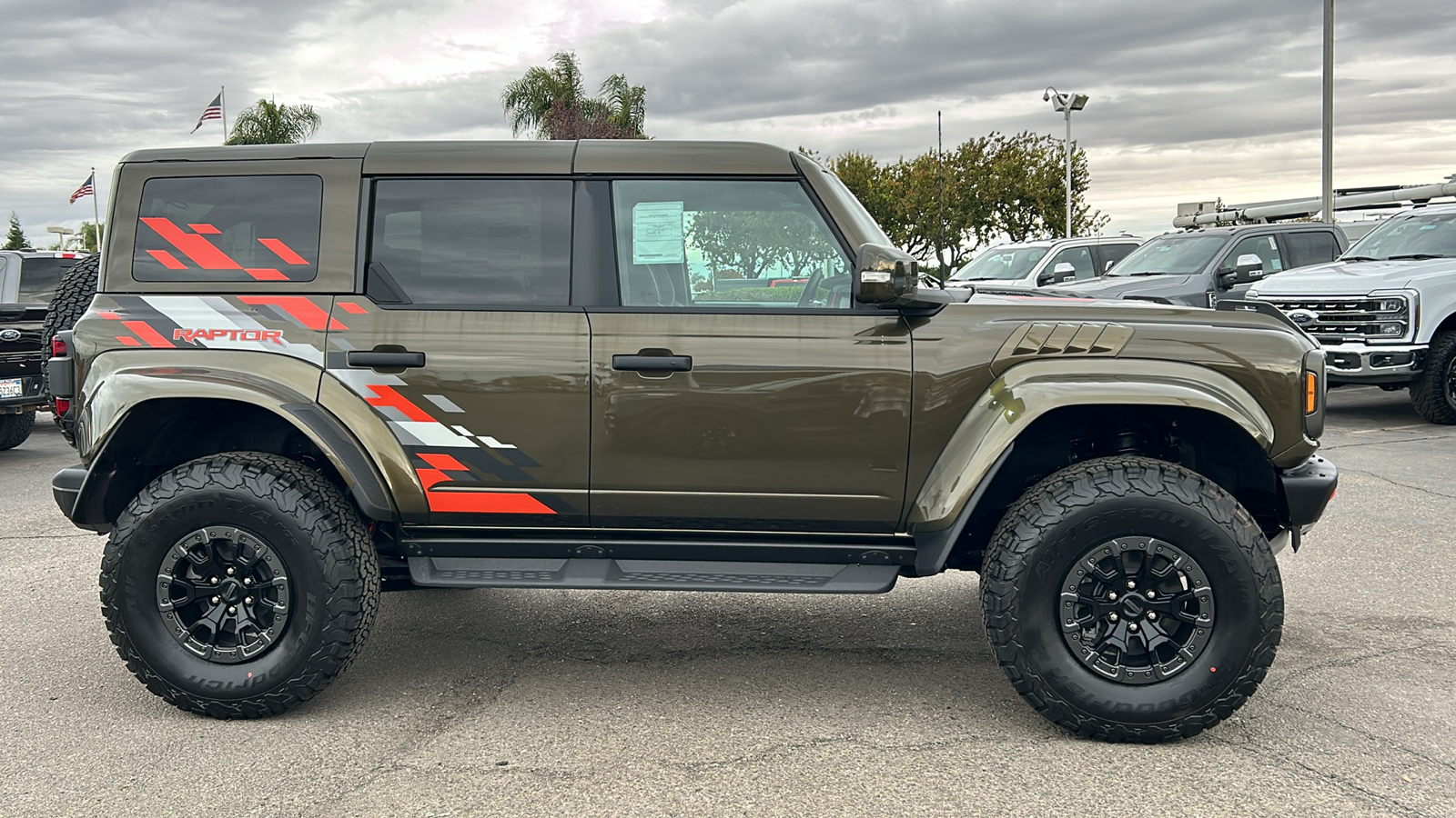 2024 Ford Bronco Raptor 2