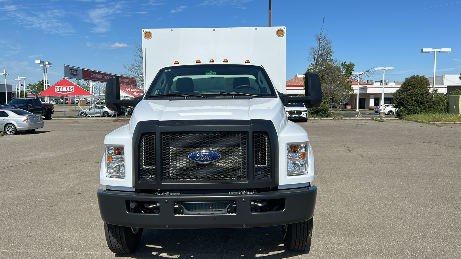 2024 Ford F-650SD Base 8
