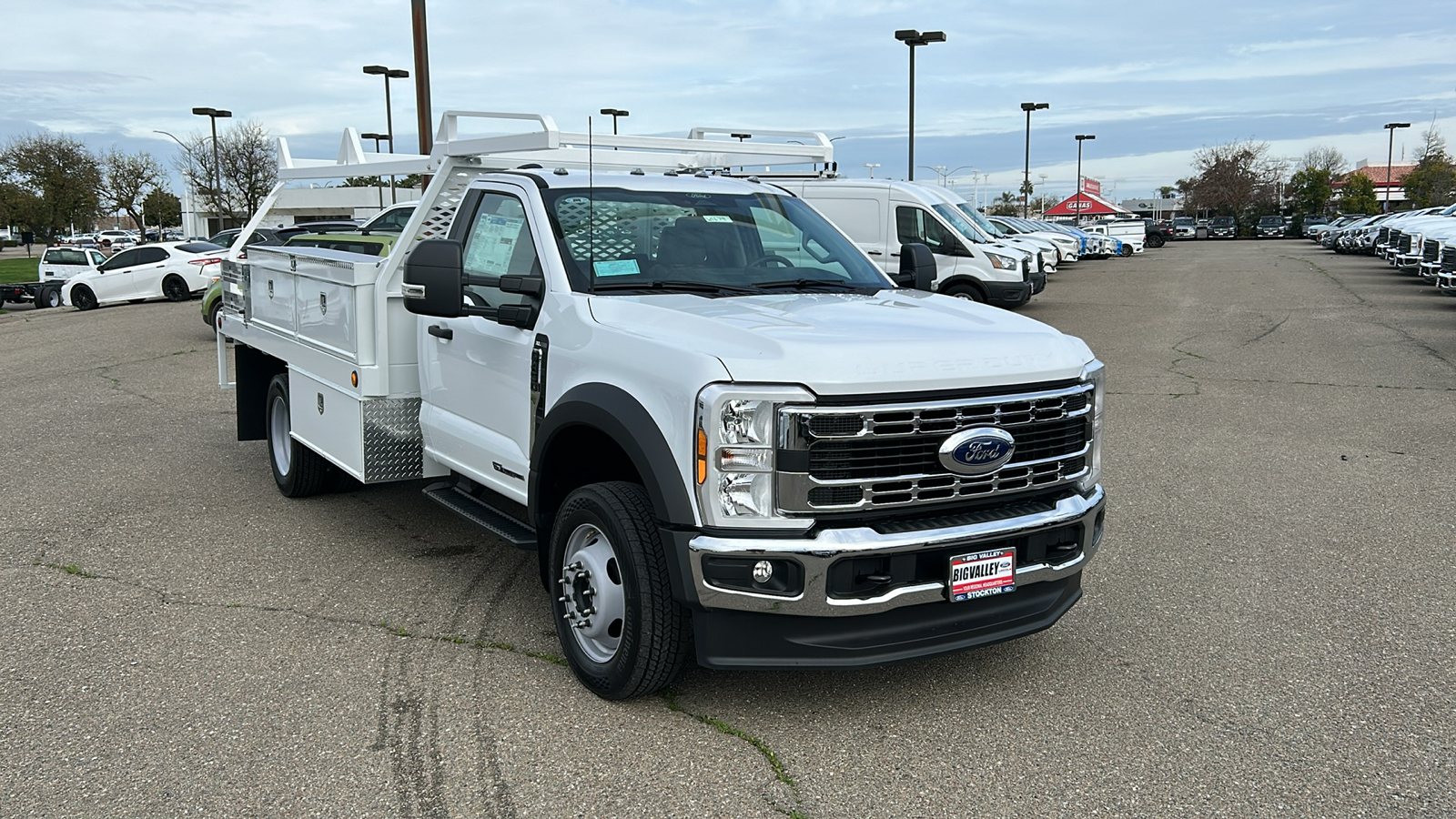 2024 Ford F-450SD Contractor Body 1
