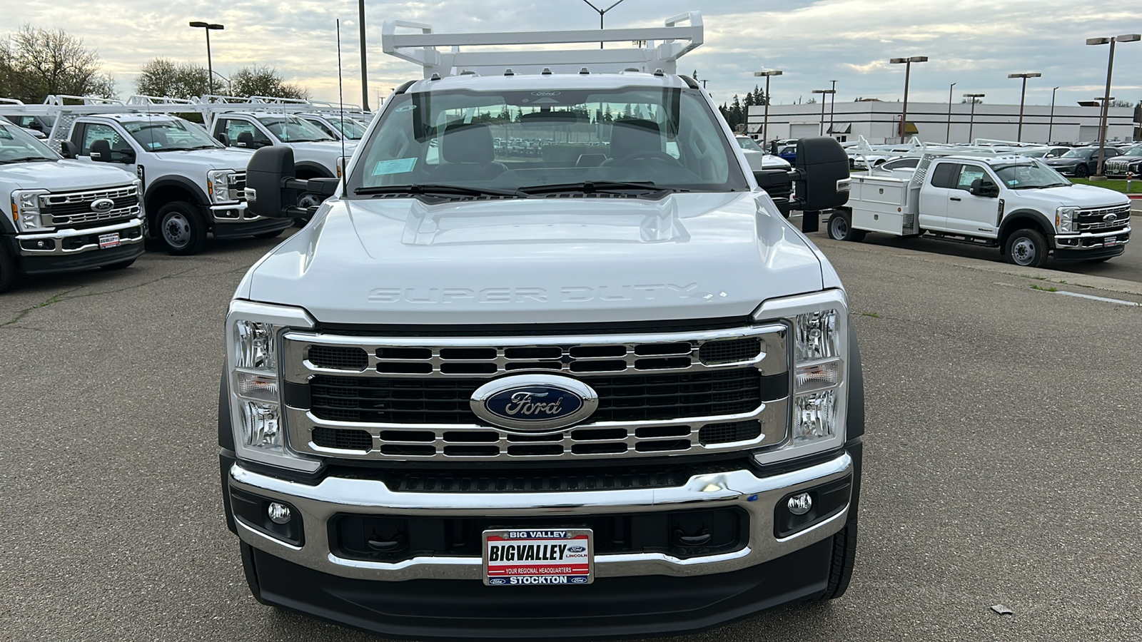 2024 Ford F-450SD  8