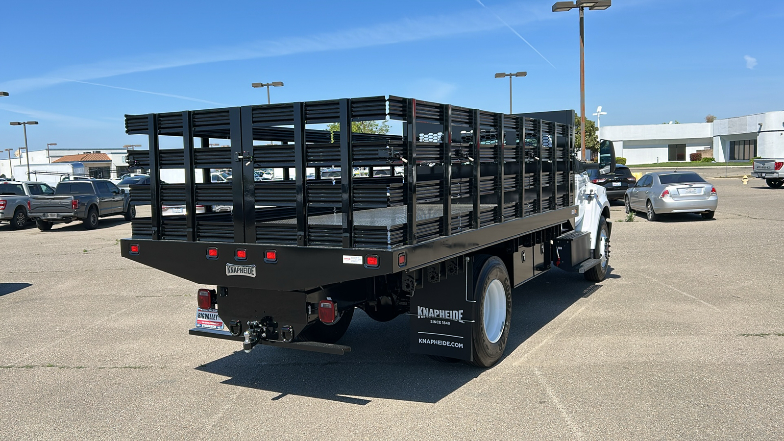 2024 Ford F-650SD Base 3