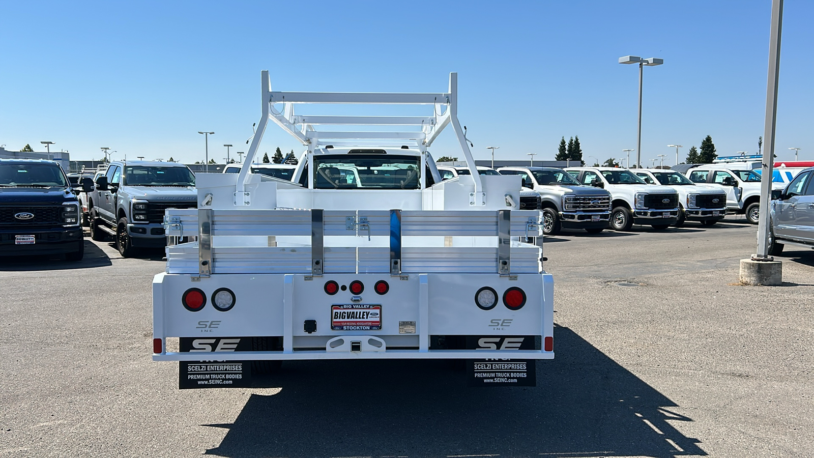 2024 Ford F-550SD  6