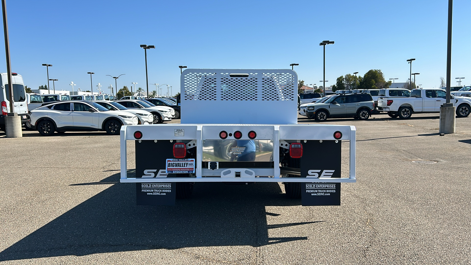 2024 Ford F-450SD  6