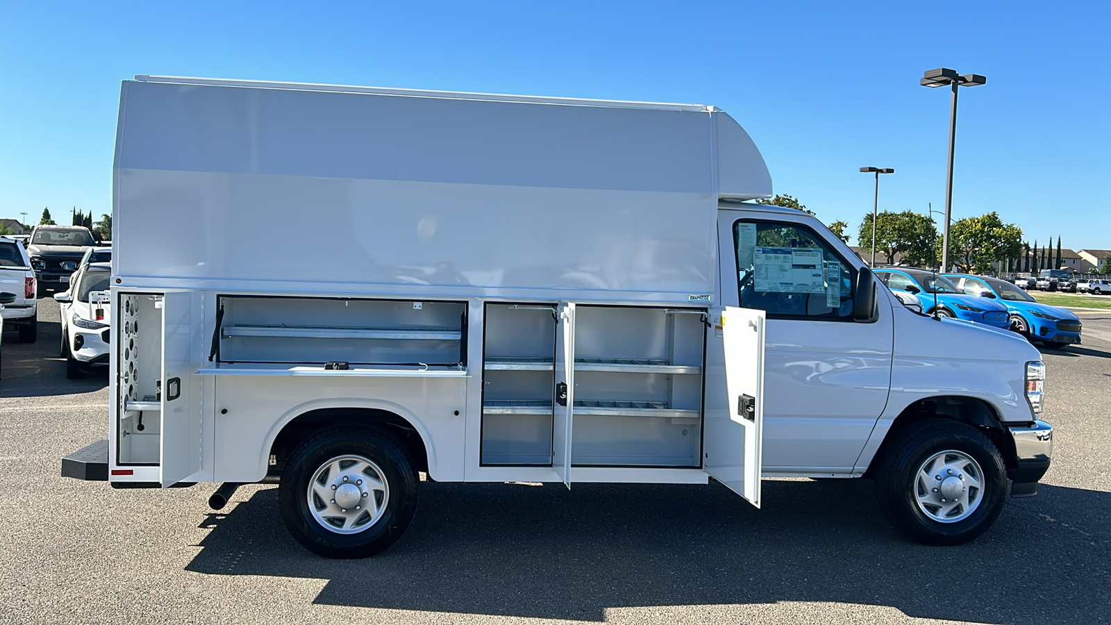 2025 Ford E-350SD Base 5