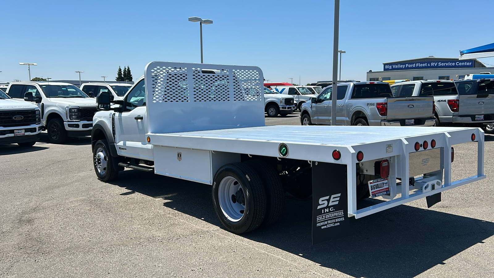 2024 Ford F-450SD  7