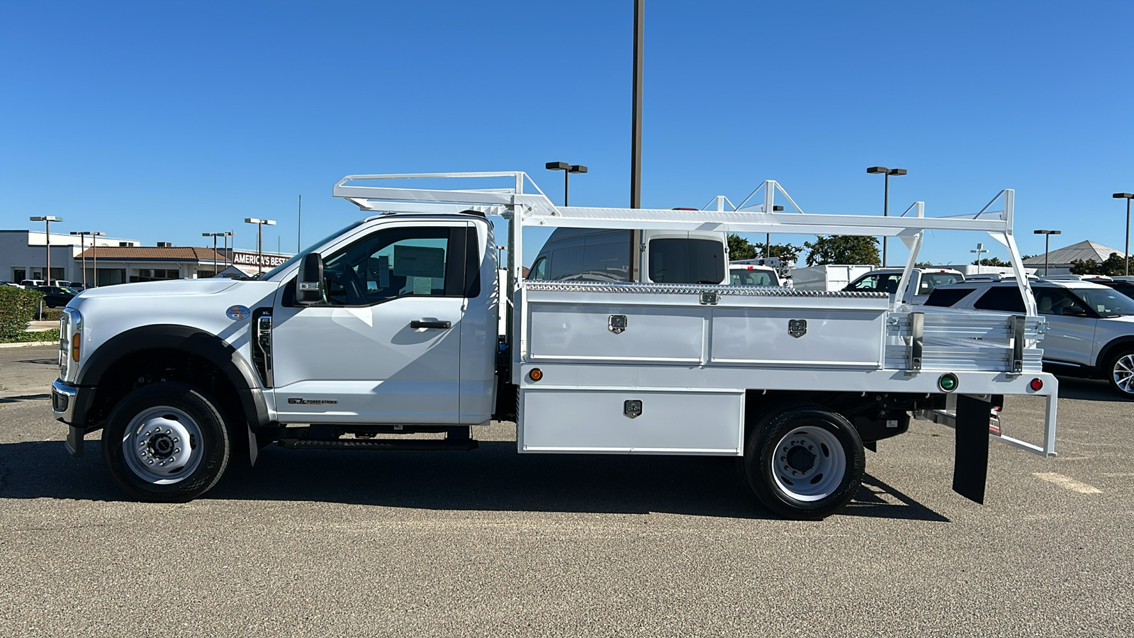 2024 Ford F-550SD  1